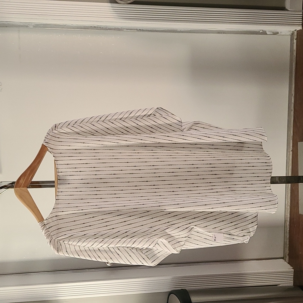 Blouse - Picture 2 of 2